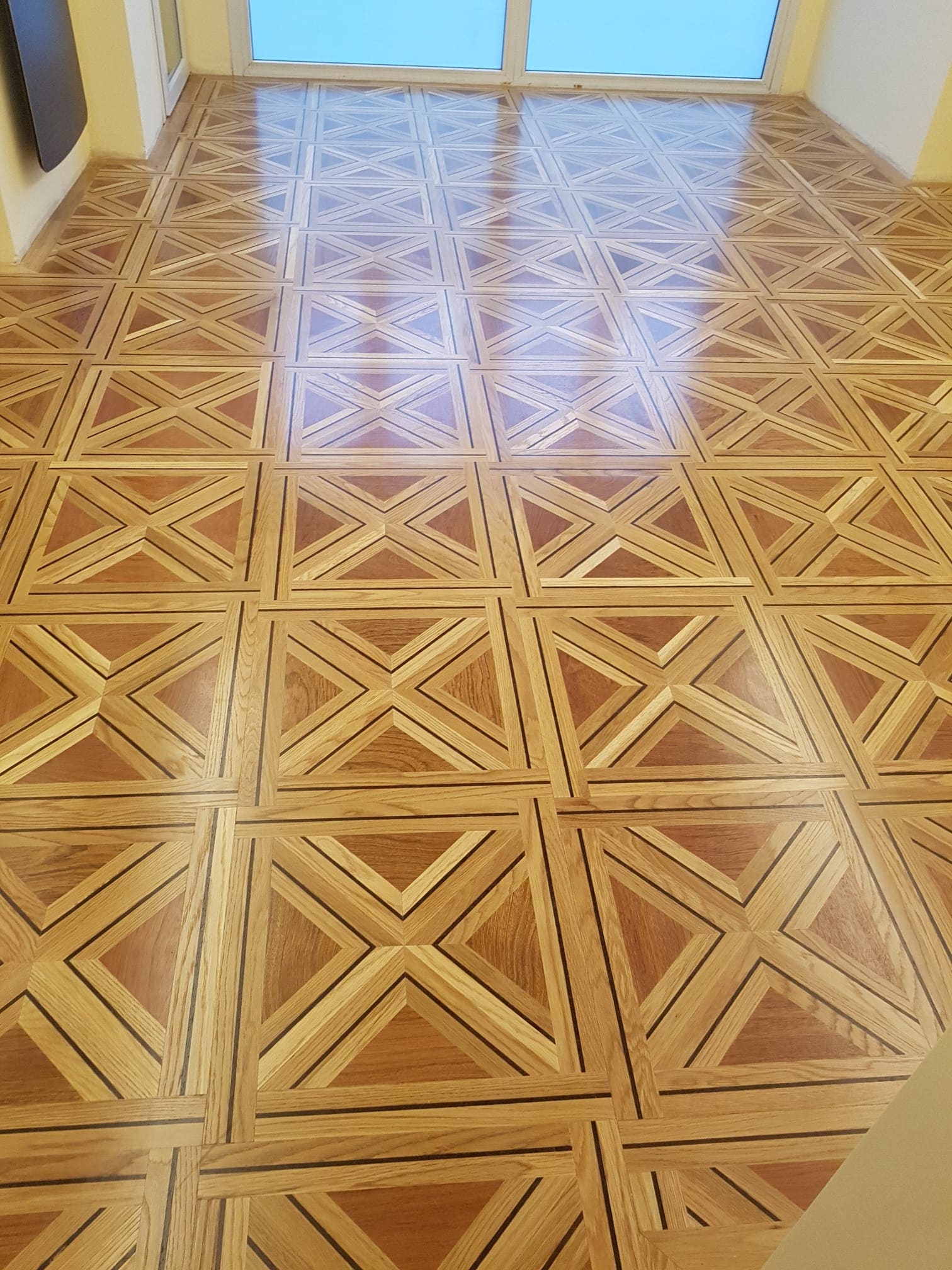 Colocación de tarima de exterior en terraza